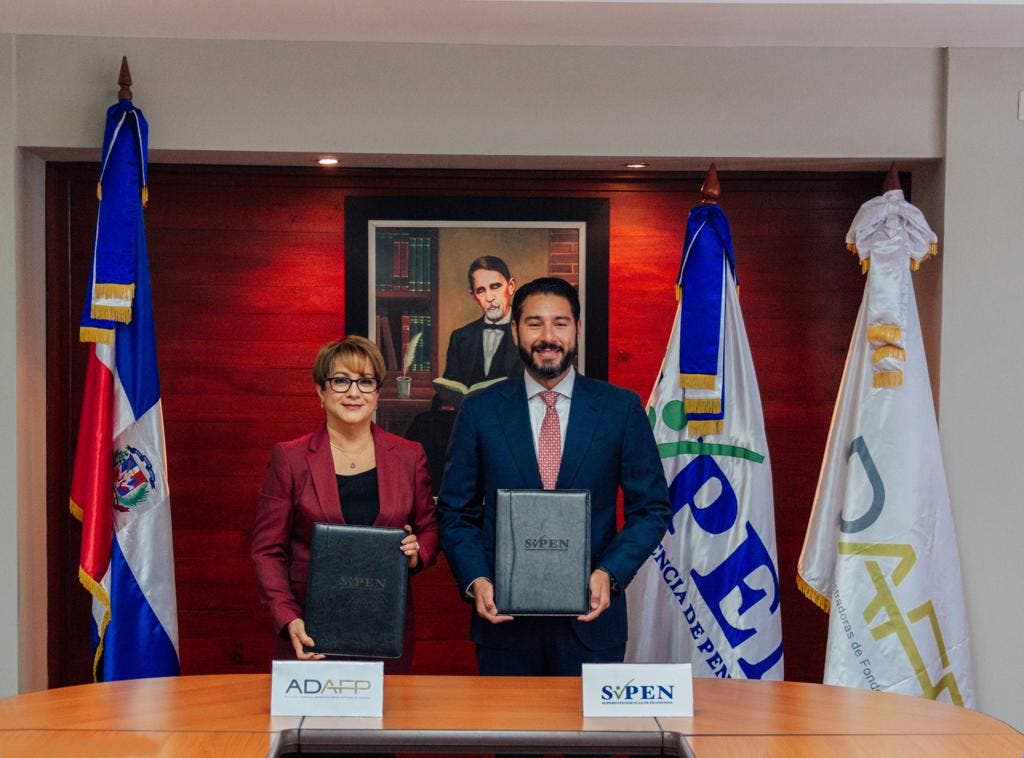 Sipen y Adafp firman acuerdo cooperación