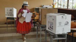 Las elecciones de Ecuador cierran con el 82,26 % de participación, según CNE
