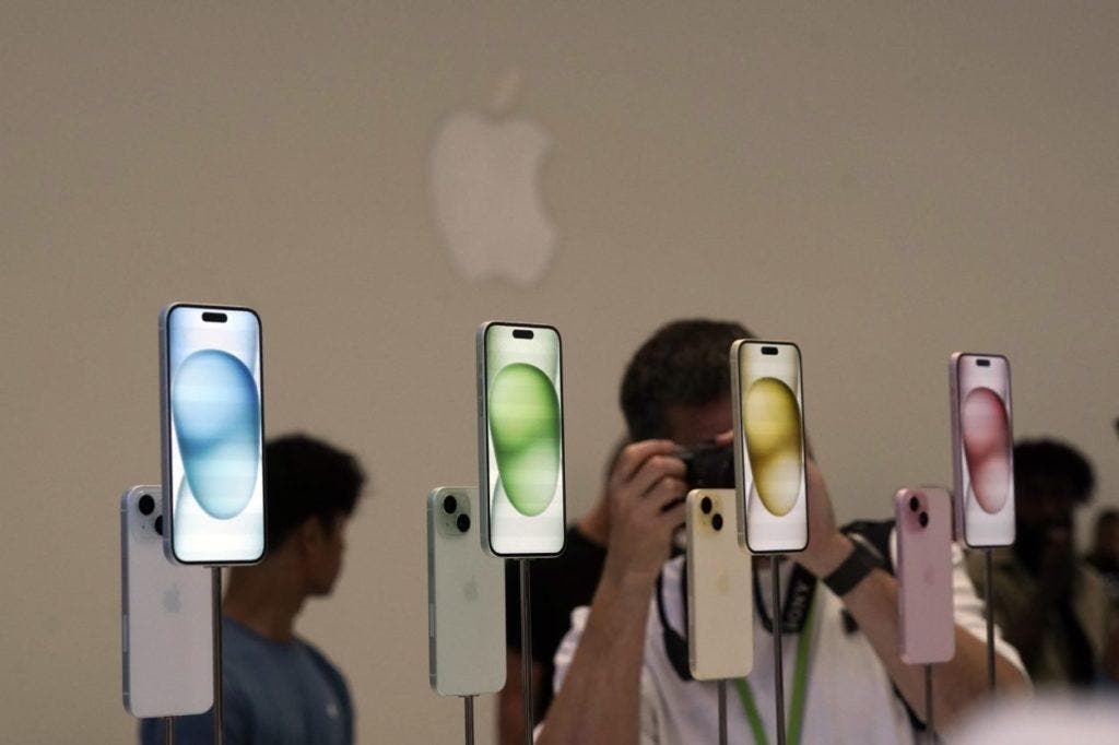 Apple lanza el iPhone 15, su primer teléfono con puerto USB-C