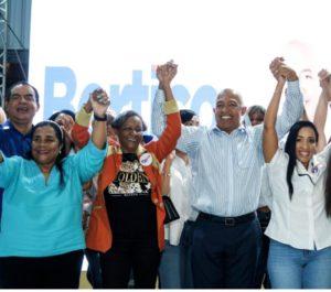 Movimiento Mujer Red: «Bertico Santana, como alcalde, escuchará a las bases del PRM para gestionar soluciones»