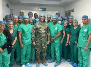 Hospital realiza jornada de cirugía en reducción y reconstrucción mamaria