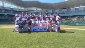 Estrellas de Herrera se corona en Mundial de Béisbol Viejas Glorias