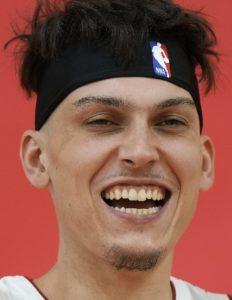 Tyler Herro está contento por seguir en el Heat