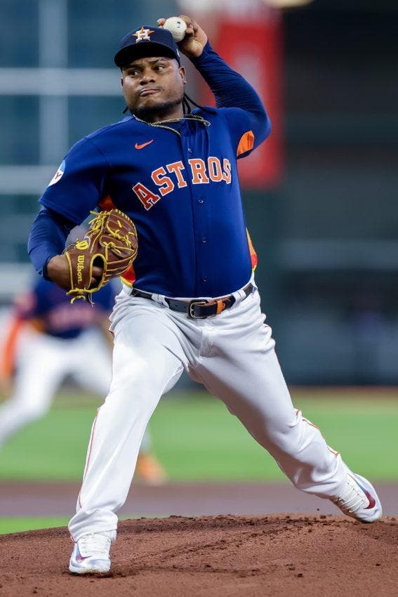 Rangers regresan a Houston en modo de ganar