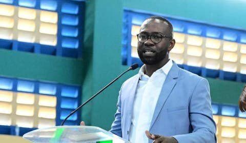 Precandidato a alcalde gana encuesta con un 63.9%
