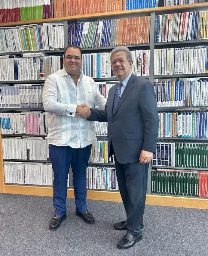 Empresario dice PRM arrastra al país a rumbo equivocado
