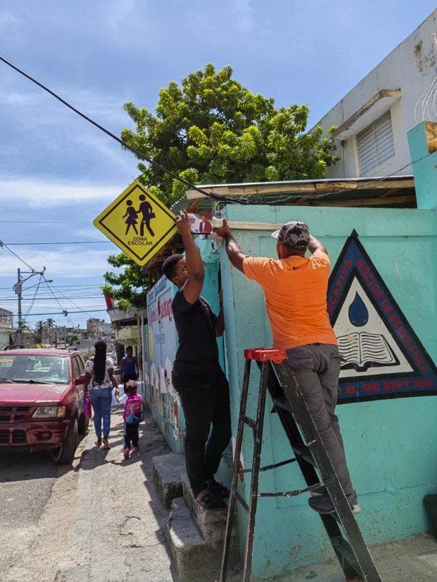 Jóvenes se involucrar necesidades de sus comunidades