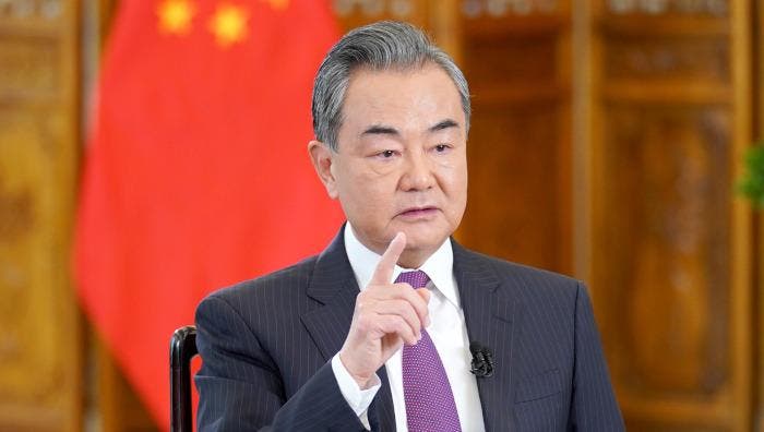 China dice que Israel ha ido más allá de la defensa propia en Gaza