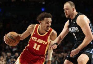 Trae Young iguala marca de Luka Doncic