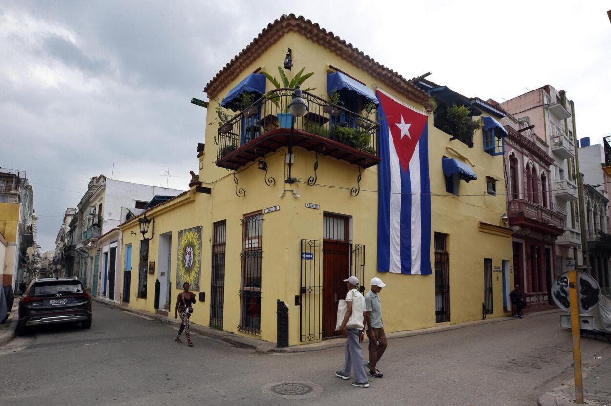 Activistas piden ante la CIDH suspender la nueva ley cubana que regula a la prensa