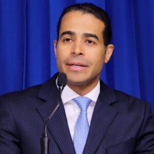 PLD dice Gobierno interviene los teléfonos a sus  dirigentes