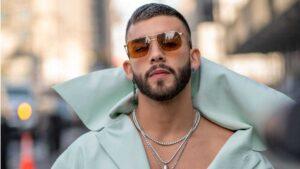 Manuel Turizo le da un toque urbano al tema ‘It’s Beginning to Look a Lot Like Christmas’