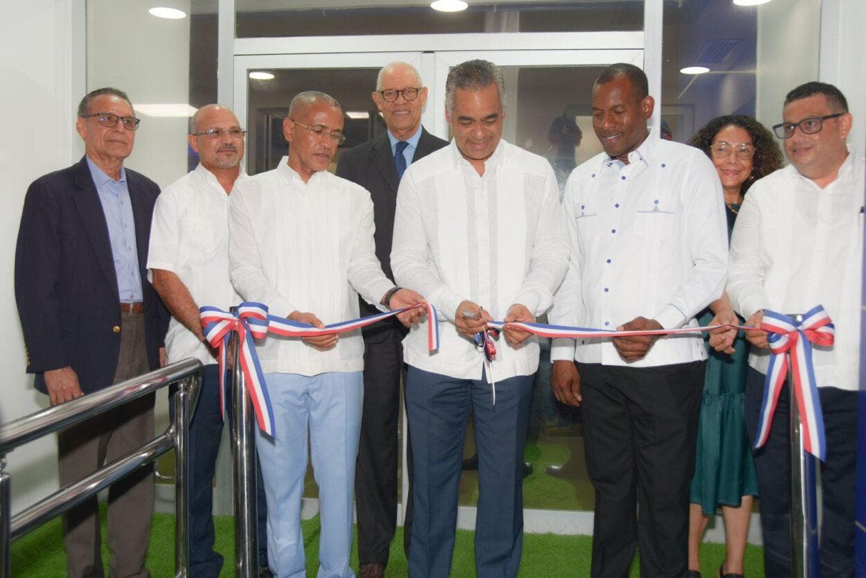 Titulación ha entregado más de 72 mil títulos en 3 años de gestión