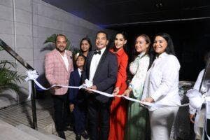 Centro de cirugía plástica celebra 15 años
