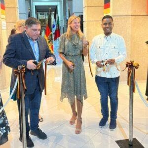 Embajada alemana inaugura exposición permanente en Faro a Colón Embajada alemana inaugura exposición permanente en Faro a Colón
