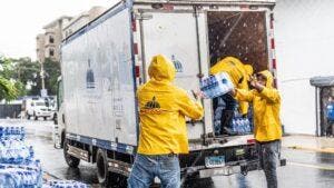 Plan Social asiste familias afectadas por inundaciones