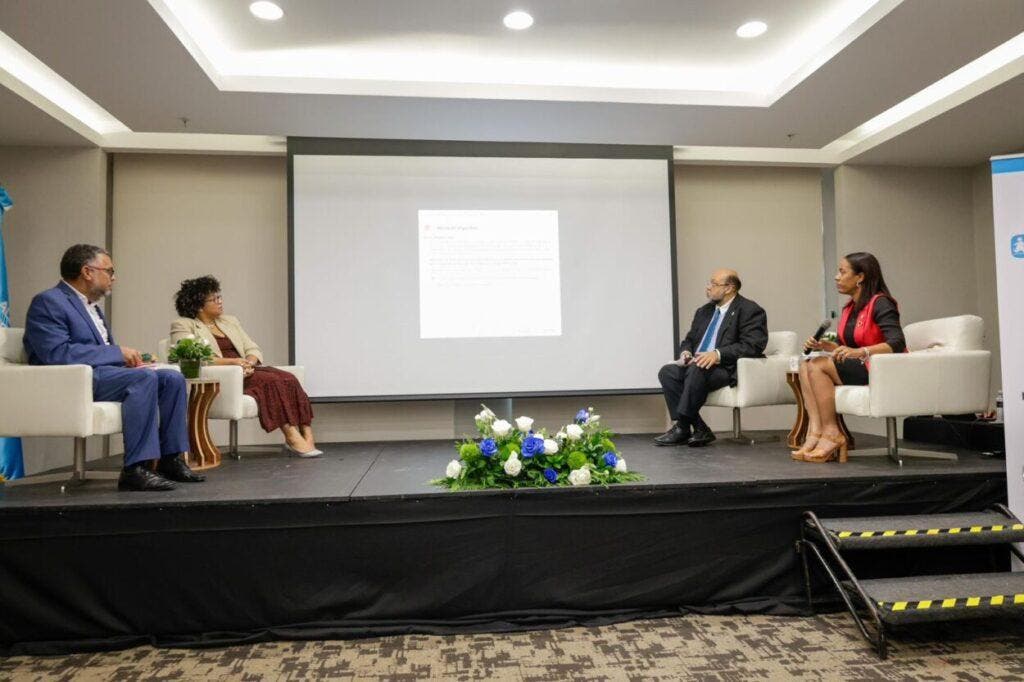 Realizan foro para visibilizar acciones de reformas de sistemas cuidado infantil