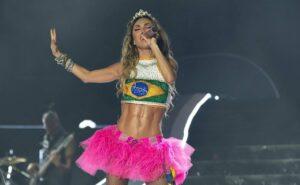 Anahí deja un concierto de RBD en Brasil con una infección renal «grave»