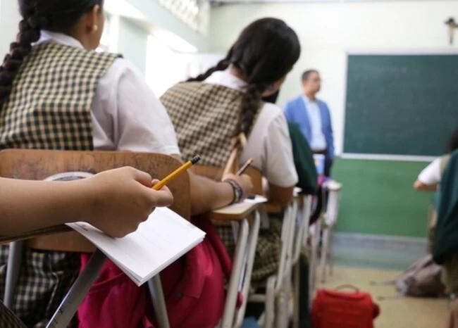 Ejecutado en China exdirector de escuela primaria por violar y abusar de menores