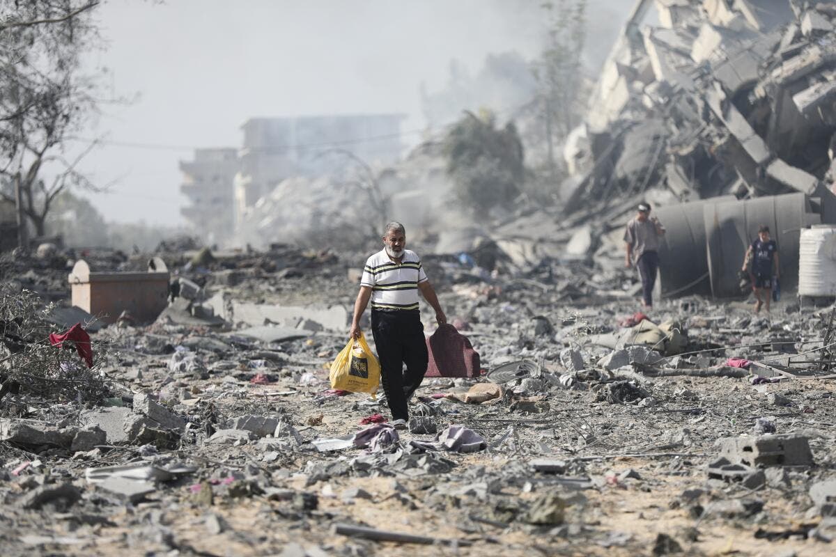 ¿Quedarse o irse de la ciudad de Gaza?