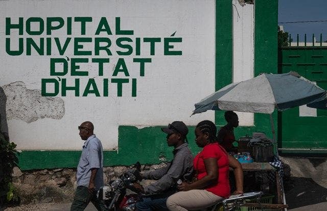 Fuga de médicos al extranjero hace peligrar el ya deficiente sistema sanitario de Haití