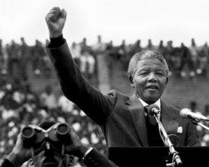 Sudáfrica conmemora 10 años de la muerte de Mandela y exalta su legado