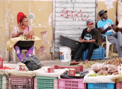 Dominicanos y haitianos crean nuevos mercados próximo al muro, bosques y propiedades