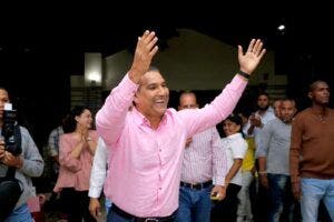 Luis Alberto: el PLD se fortalece y nuestra candidatura también en SDE