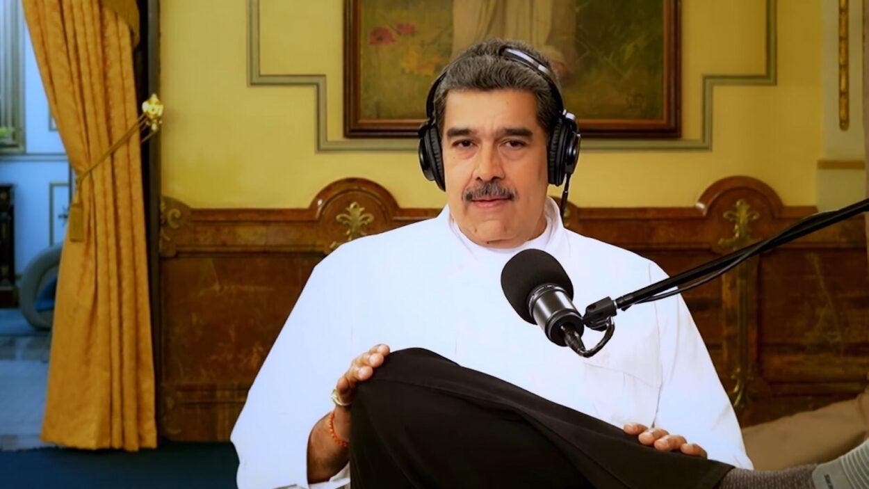 Nicolás Maduro estrena un pódcast en el que hace de entrevistador