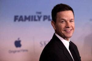 Mark Wahlberg vive una doble vida en la película de acción y comedia ‘The Family Plan’