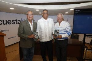 Circula libro sobre física teórica