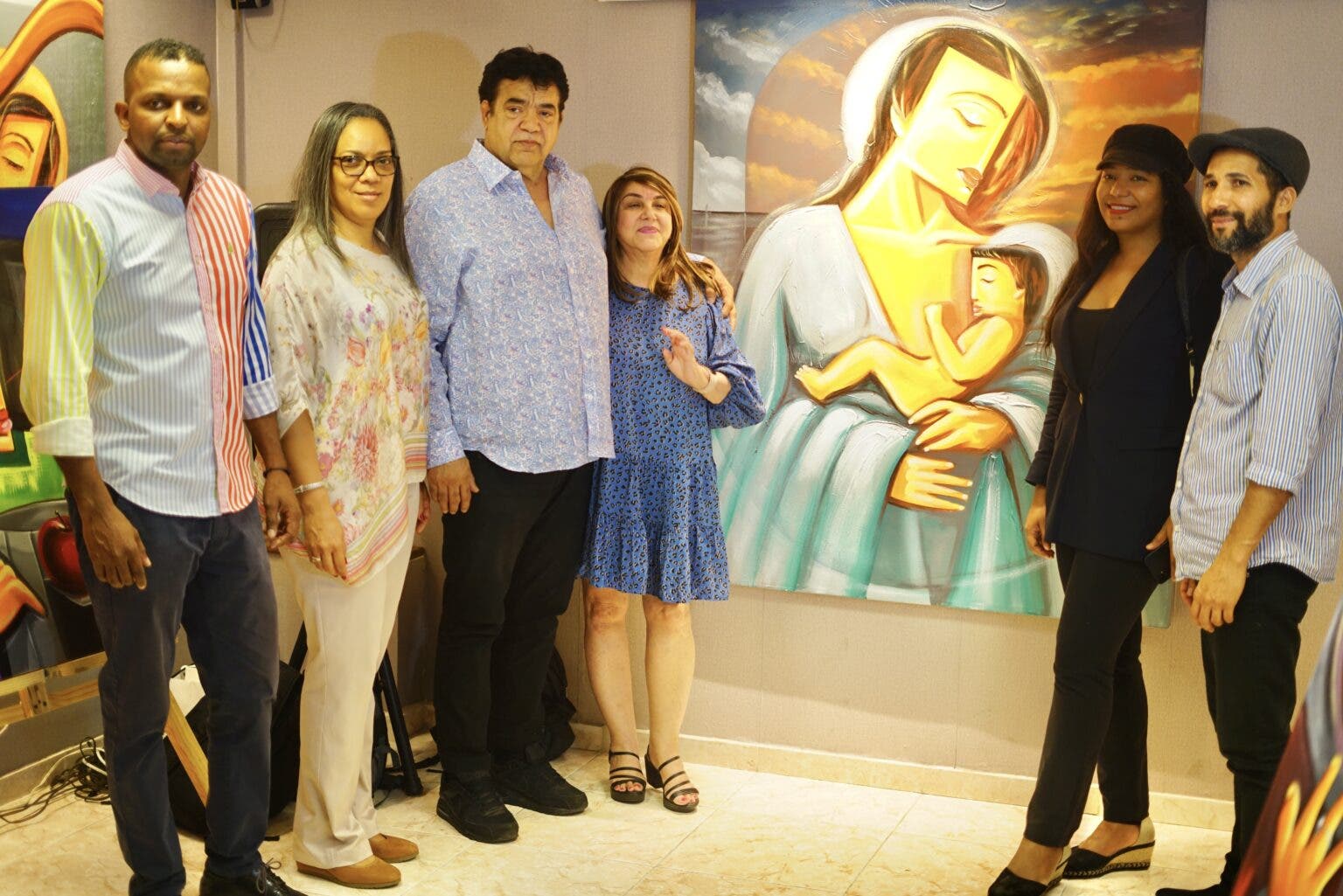 Lámparas Quesada inauguró exposición individual