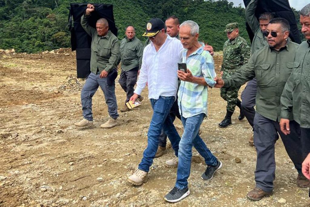 Colombia declara desastre natural tras derrumbes que dejaron 33 muertos en el Chocó