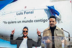 Luis Fonsi dará nombre a un avión de la aerolínea Air Europa