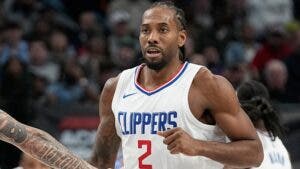 Kawhi Leonard renueva con los Clippers por tres años y 152 millones de dólares   