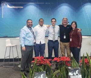 Arajet capacita junto a Boeing a pilotos dominicanos