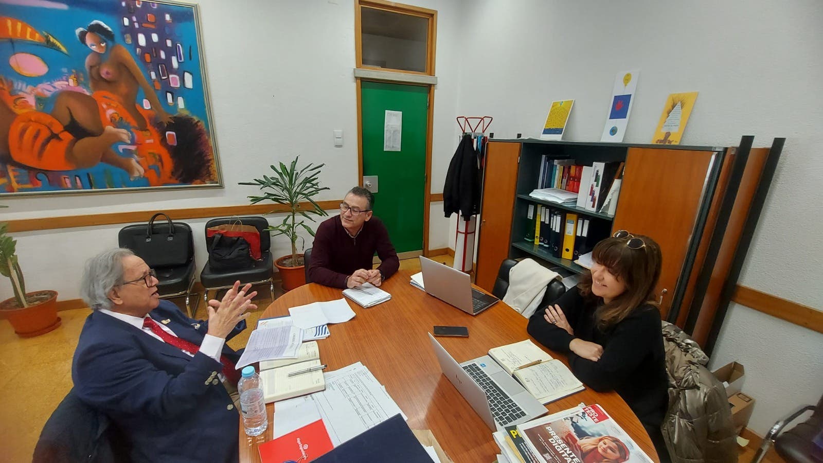 Unev lleva propuesta académica a universidad europea; busca soluciones drenaje