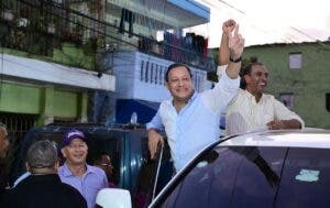 Abel y Domingo Contreras realizan recorrido