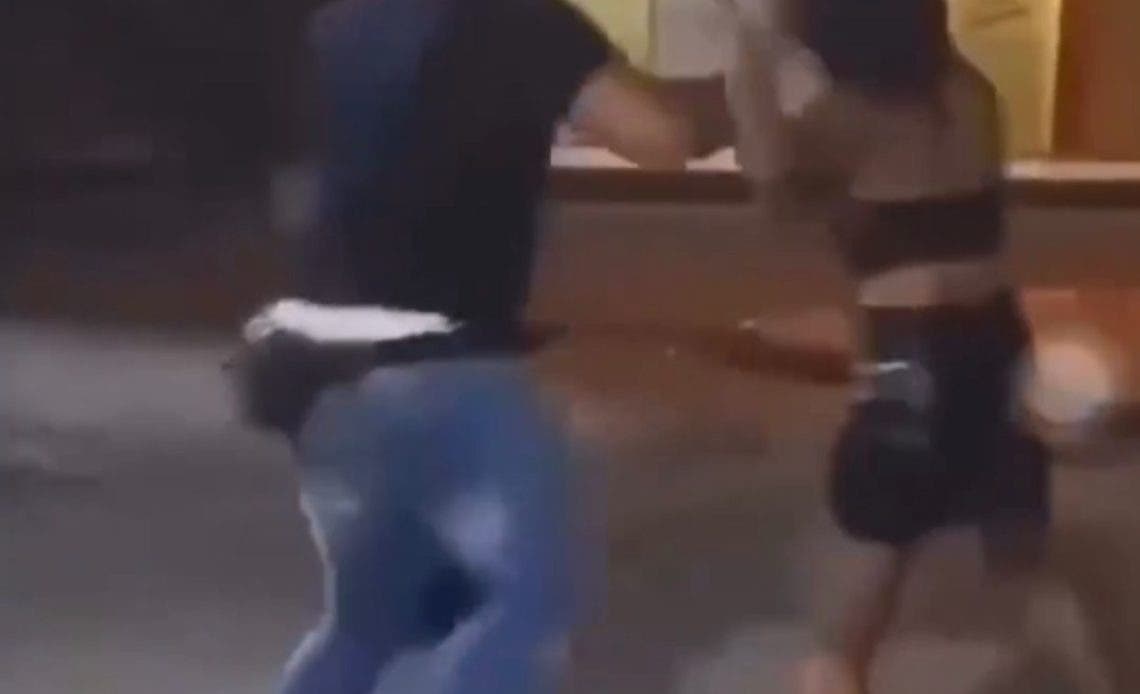 Policía captura hombre fue gravado golpeando adolescente en SDN
