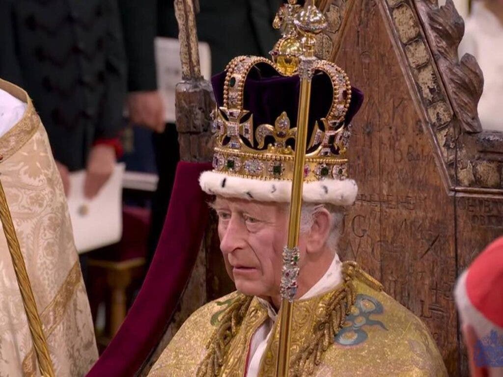 El rey Carlos III ingresa en hospital de Londres para ser operado de la próstata