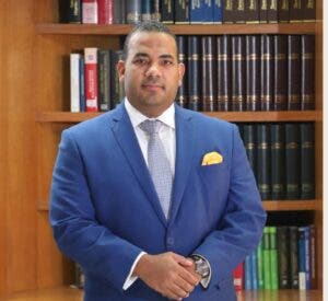 Abogado defiende actuación de Edgar Contreras