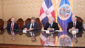 RD y la OEA firman un acuerdo para observación de elecciones próxima