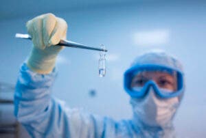 La variante BA.2.86 de la covid puede ser más problemática en el pulmón