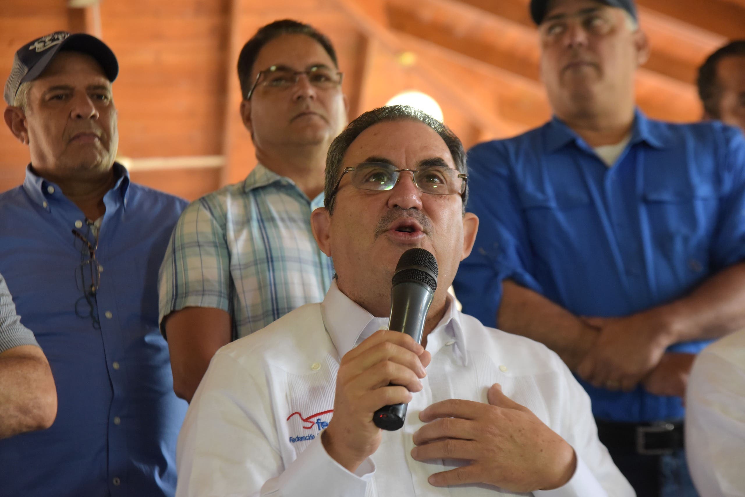 Piden a Abinader eliminar carne de cerdo del proyecto de ley de tasa cero