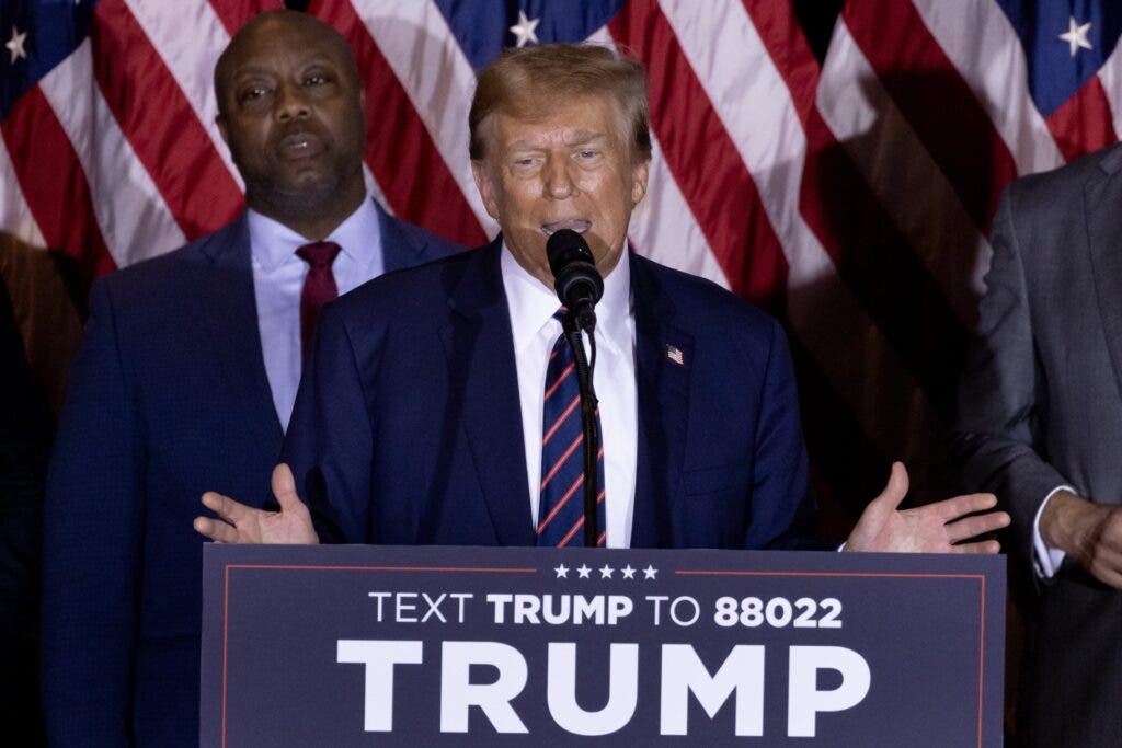 Trump gana en Nuevo Hampshire y afianza su control sobre el Partido Republicano