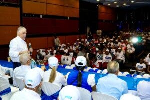 Miguel Vargas: “Oposición dará a oficialismo duro golpe en febrero y mayo”