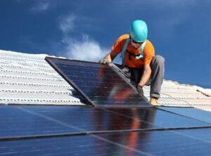 Piden incentivar uso de energía limpia