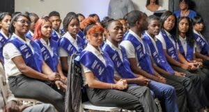 Jóvenes de La Altagracia se gradúan en áreas técnicas para hotelería y turismo