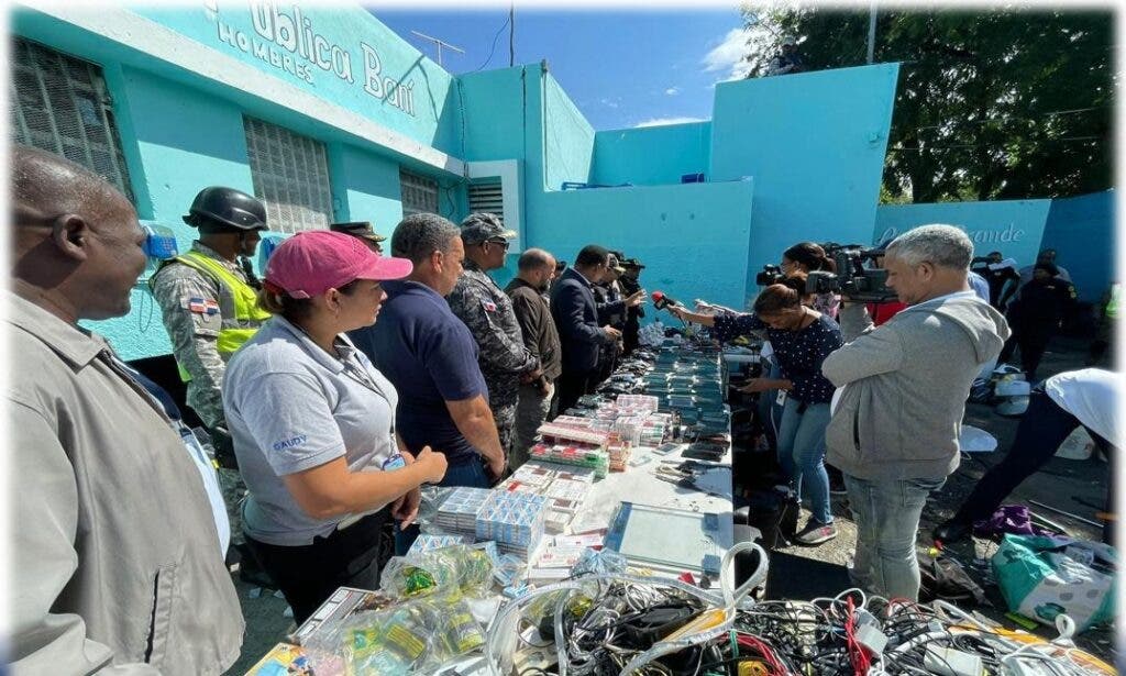 MP y la Policía ocupan armas y drogas en cárcel de Baní