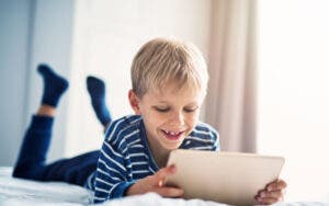 Tecnología y la salud mental de niños y adolescentes